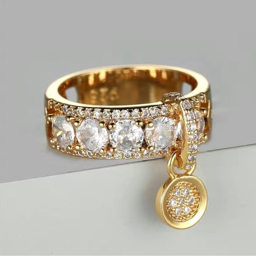 18K Vintage Style Bridal Ring